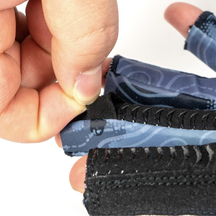 Blue Rorschach Sun Protection Gloves - Blue Water Gear Fishing